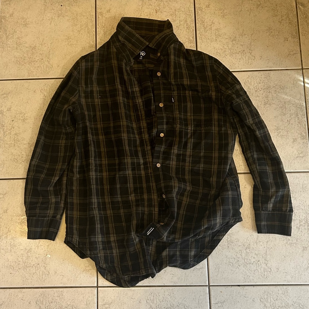 Green and grey flannel medium